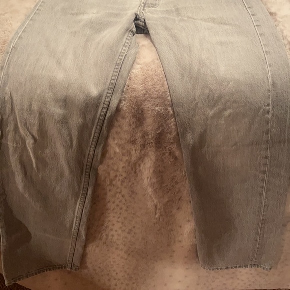 ✨light grey denim Levi’s jeans✨ - Picture 4 of 6
